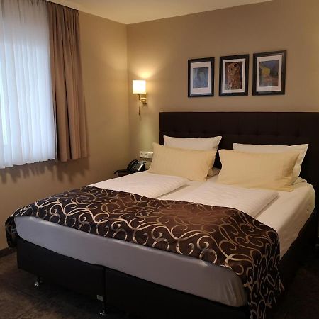 Hotel Regina Λουντβιγκσχάφεν Εξωτερικό φωτογραφία