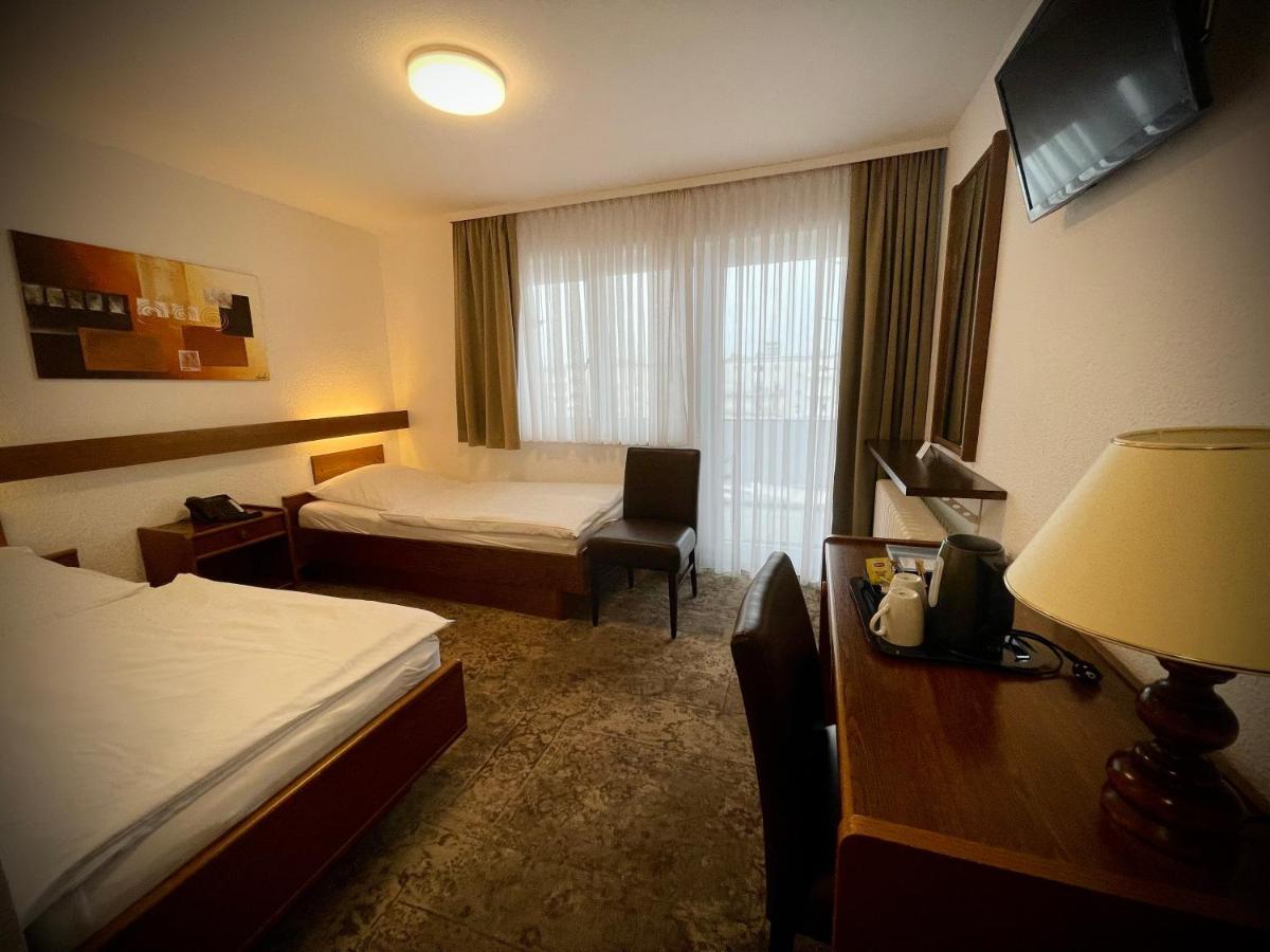 Hotel Regina Λουντβιγκσχάφεν Εξωτερικό φωτογραφία